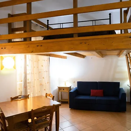 Hola Cathedral House Cadorna *